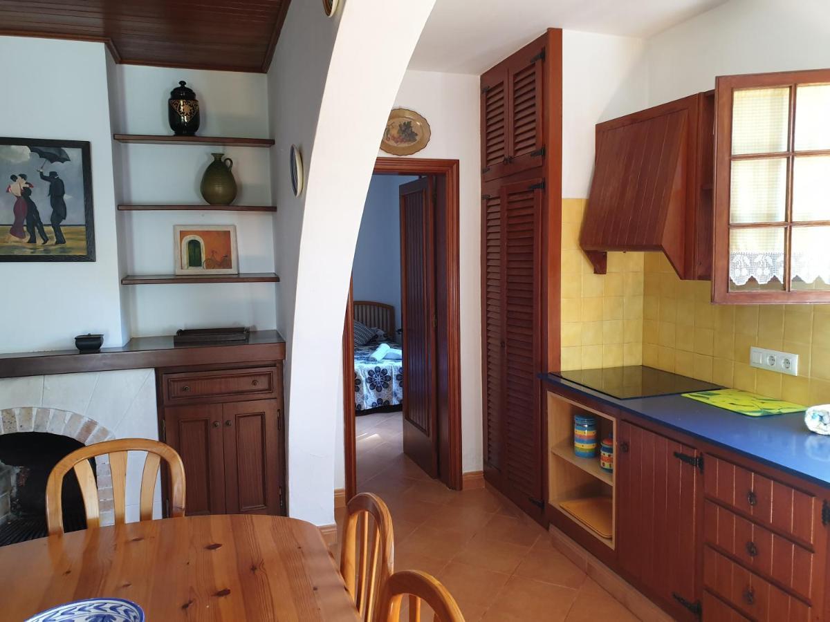 Villa Piscis Кала-Бланка Экстерьер фото